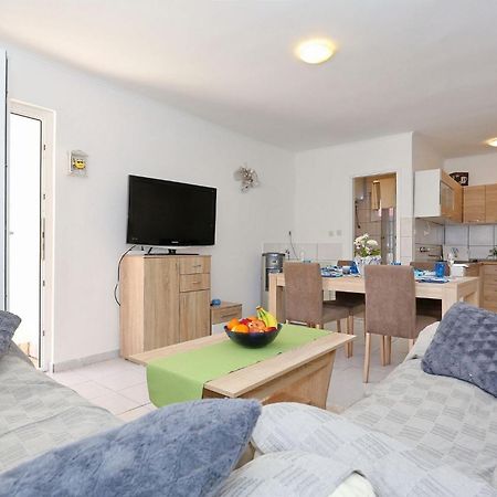 Apartments Marino Vir Ngoại thất bức ảnh