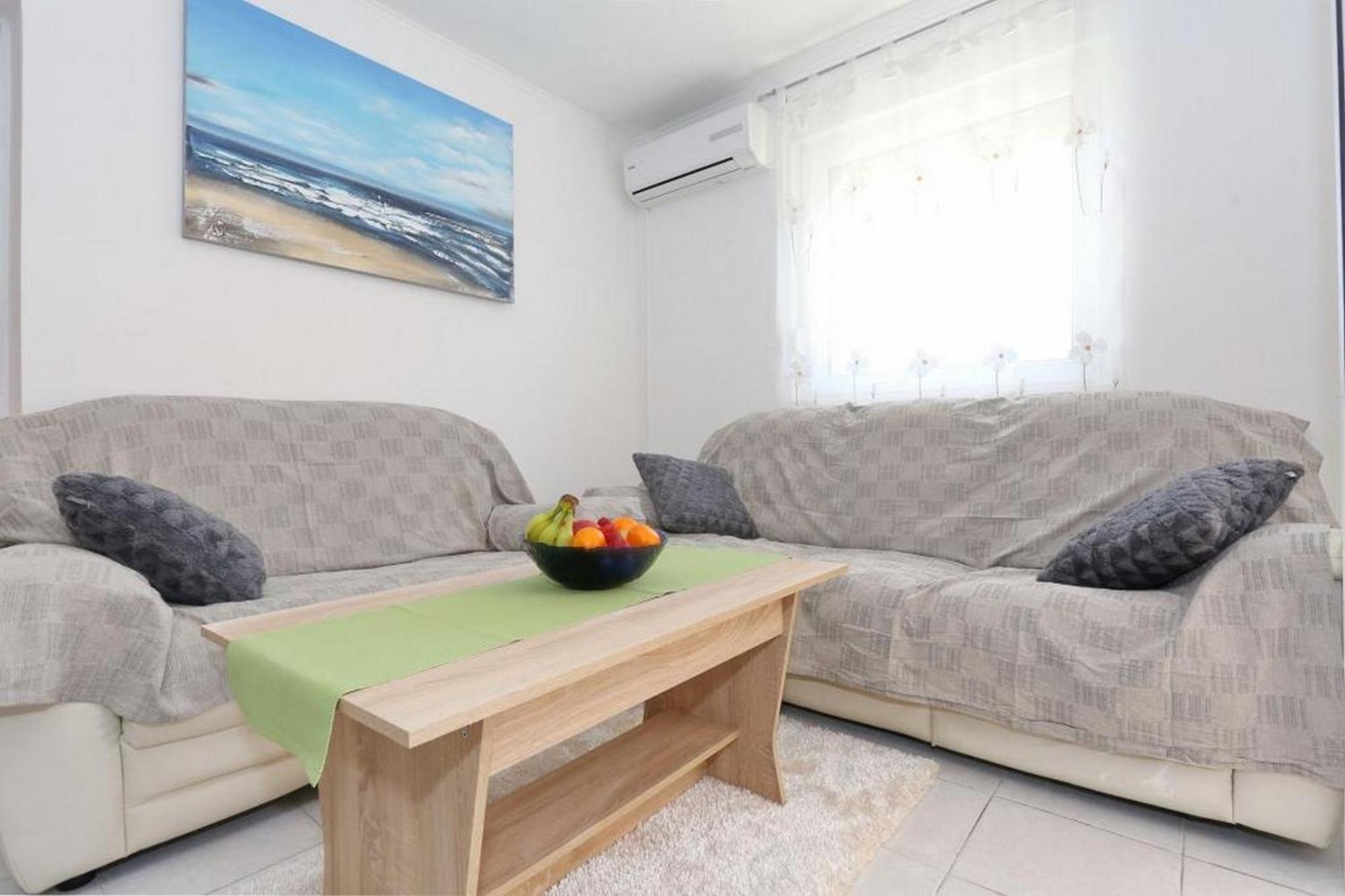 Apartments Marino Vir Ngoại thất bức ảnh