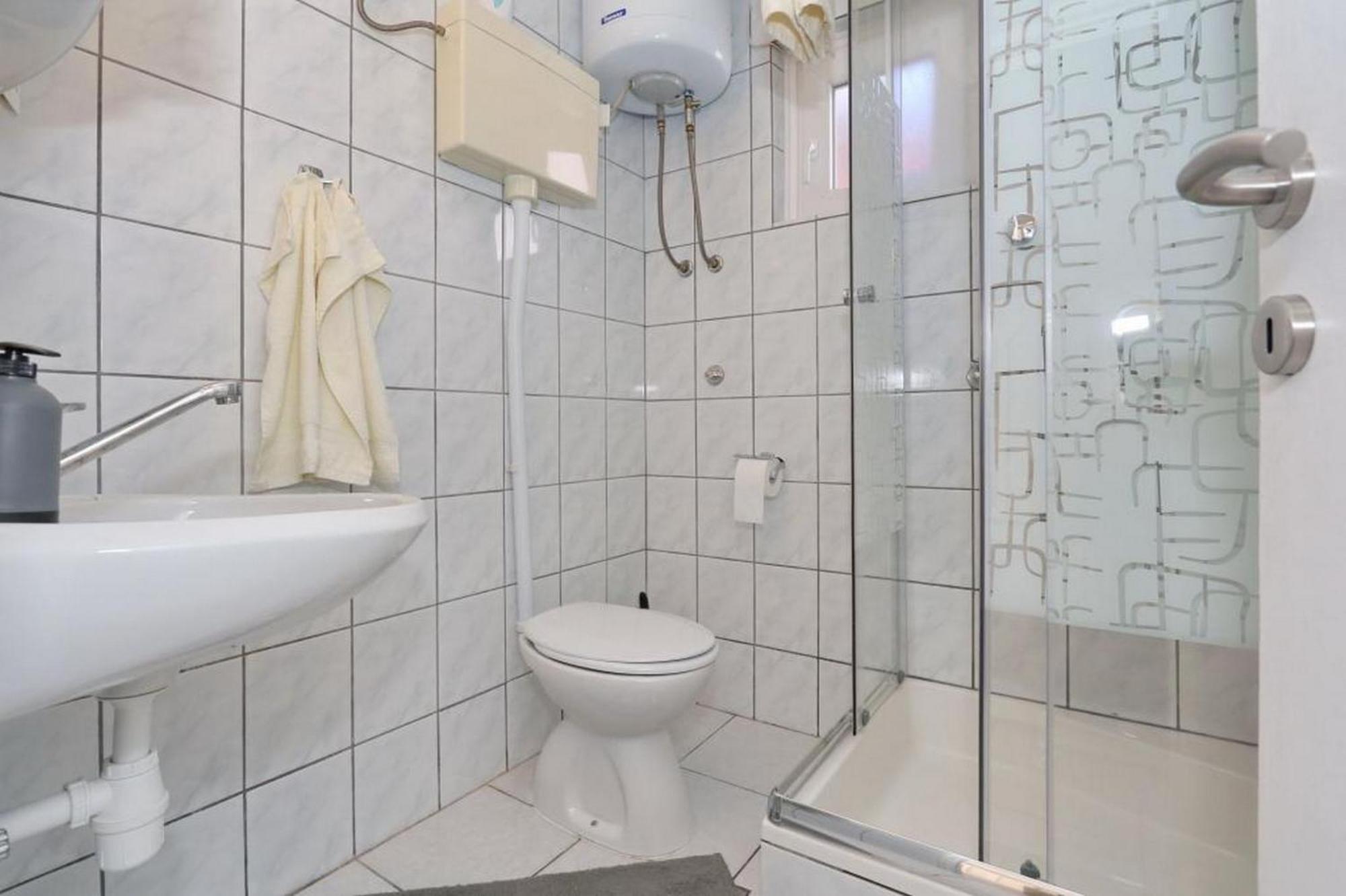 Apartments Marino Vir Ngoại thất bức ảnh