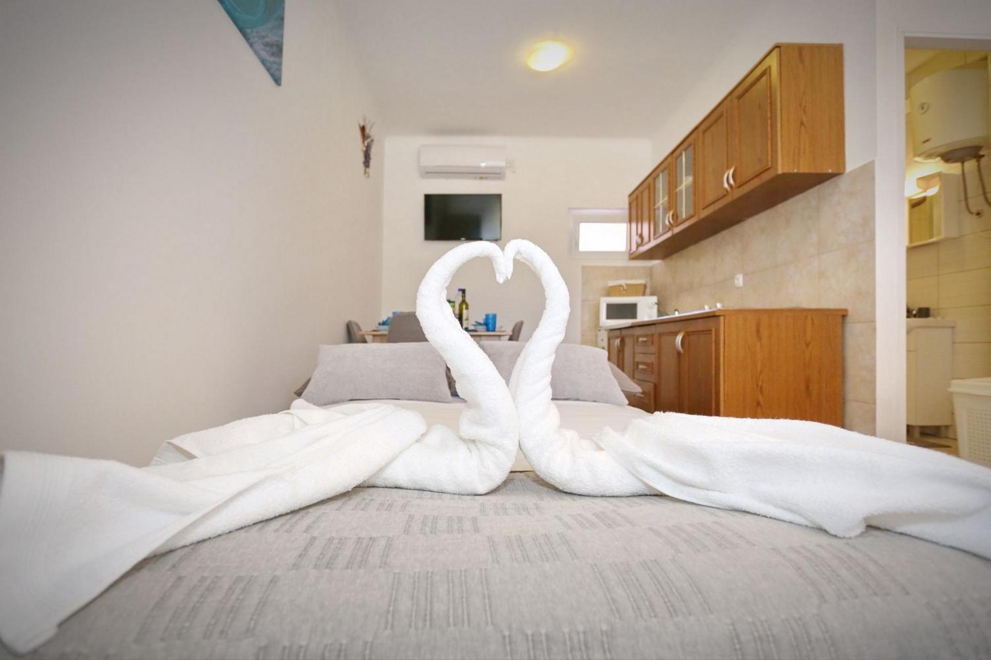 Apartments Marino Vir Ngoại thất bức ảnh
